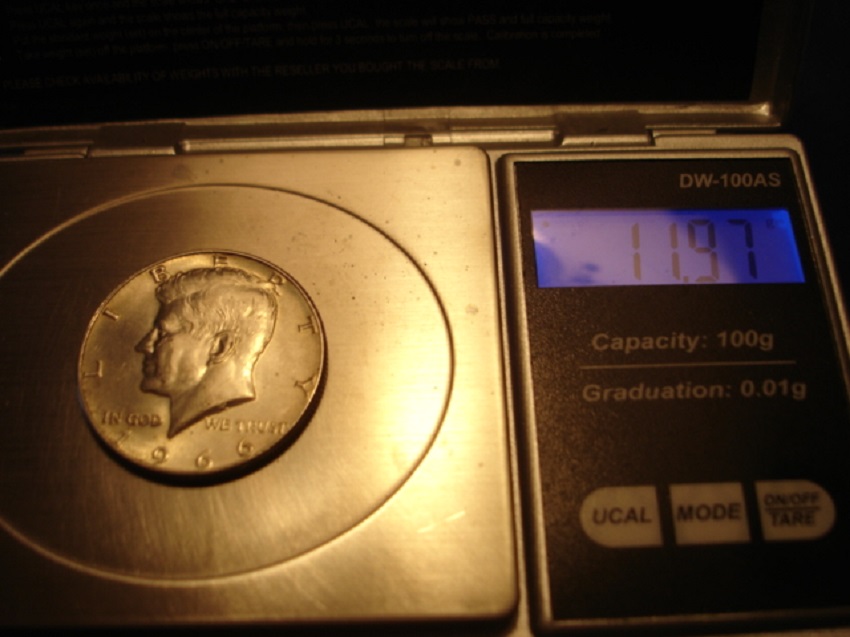 Underweight-And-Overweight-1966-P-Kennedy-Half-Dollars.